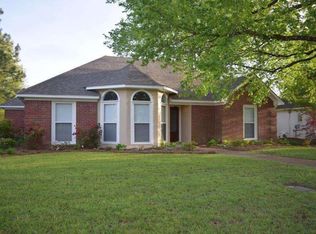 128 Eastwood Dr, Madison, MS 39110