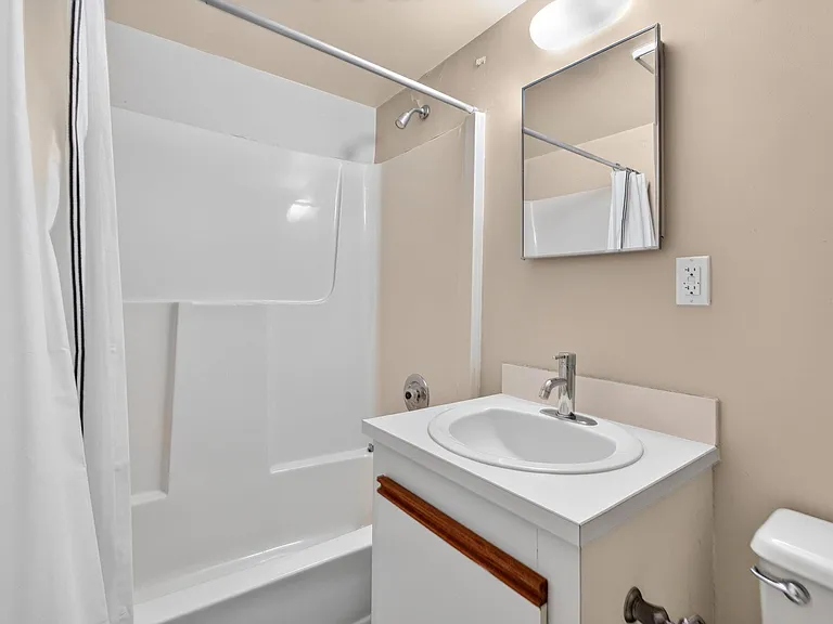 3901 S Flagler Dr #204 — Photo 16