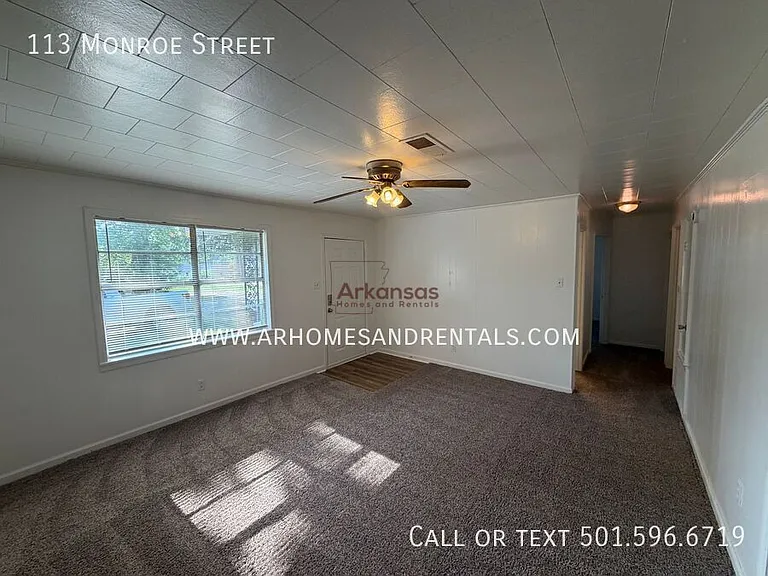 113 N Monroe St — Photo 2