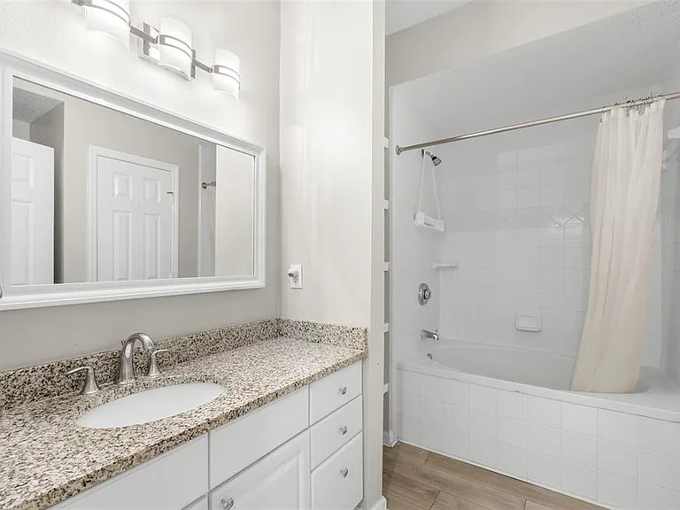 800 S Dakota Ave #214 — Photo 17