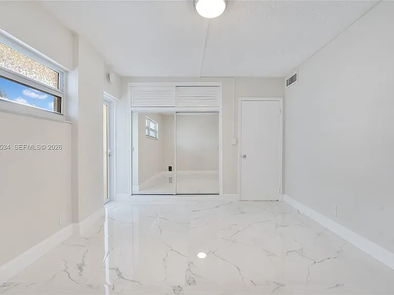 710 N Ocean Blvd #102 — Photo 5