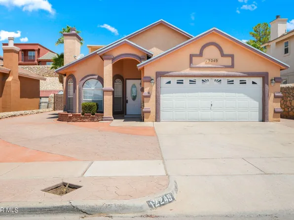 12249 Riane Chantee Dr, El Paso, TX 79936