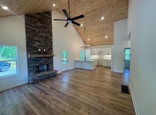9 Nottaway Ln, Young Harris, GA 30582