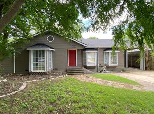 3846 Davila Dr, Dallas, TX 75220