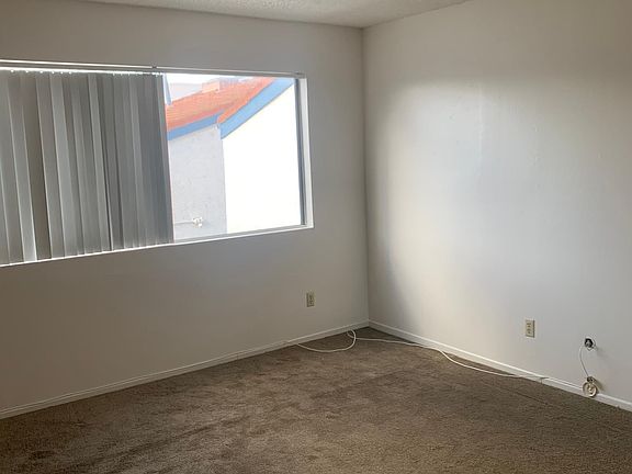 5th image of 8257 Jackson Dr