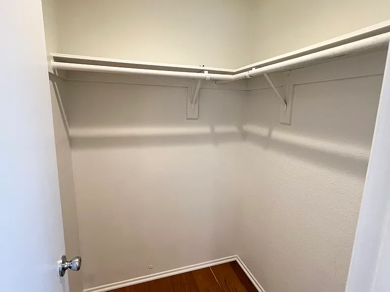 17141 Green Ln — Photo 34
