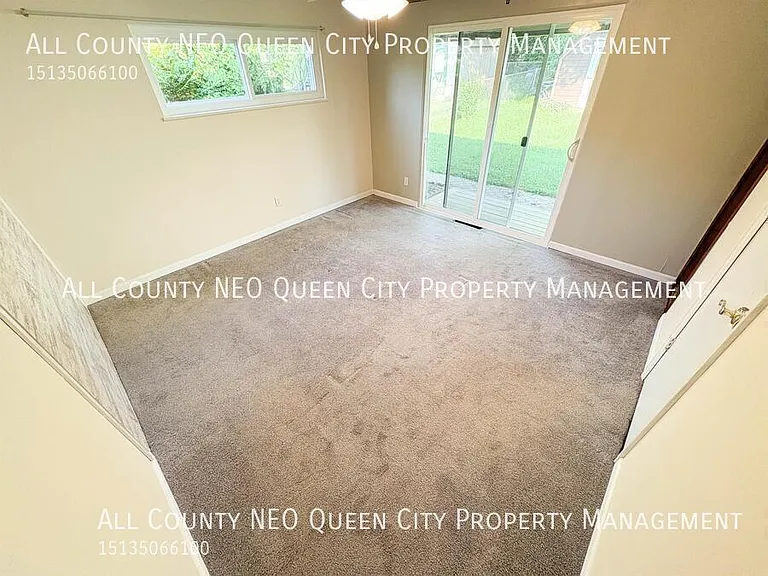 3692 Elmira Dr — Photo 16
