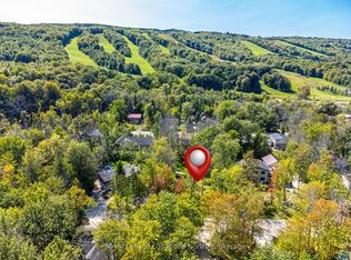 120 Patricia Dr, The Blue Mountains, ON L9Y 0P1