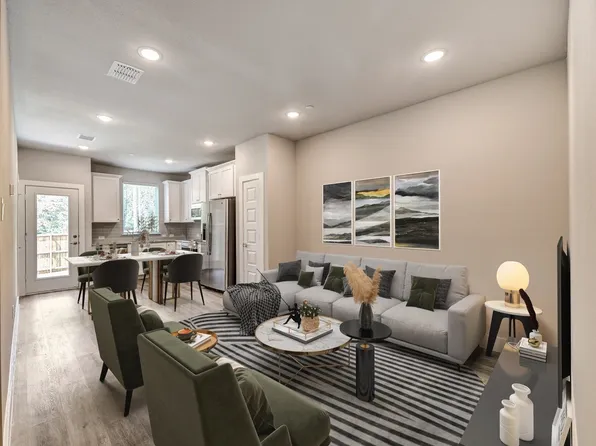 1218 Chestnut Ct E, Bridgeport, TX 76426