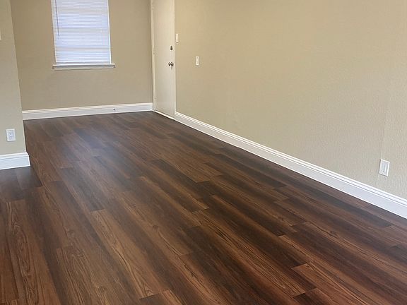 2nd image of 1003 Irion Dr