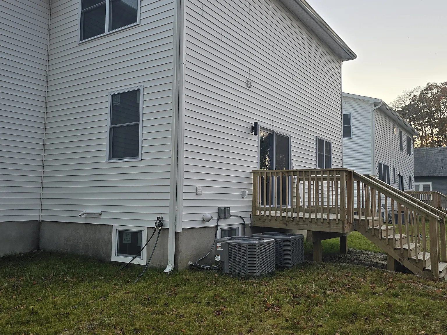 407 Dover Rd — Photo 3