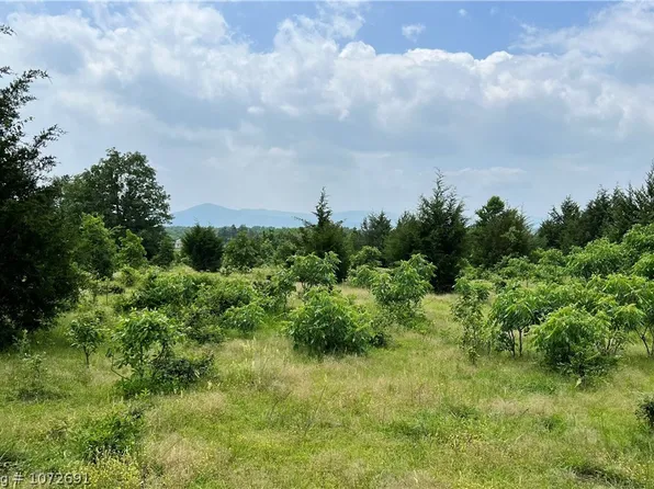 Bowers Loop, Hackett, AR 72937