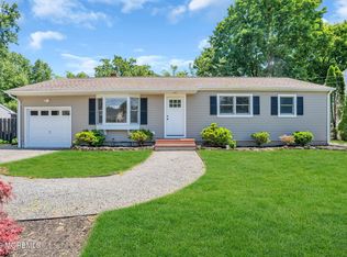 12 Market St, Red Bank, NJ 07701