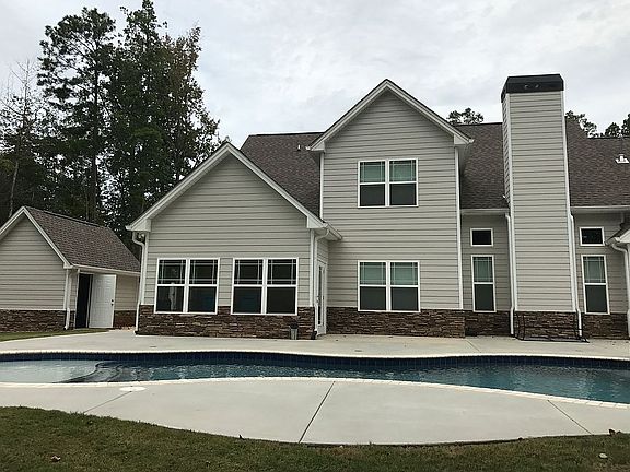 3rd image of 265 Antebellum Way