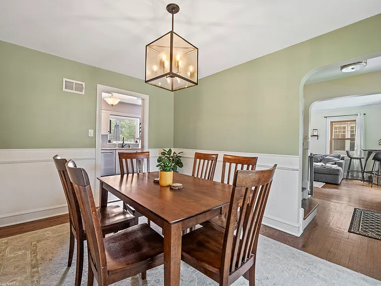 759 Laurel Ave — Photo 7