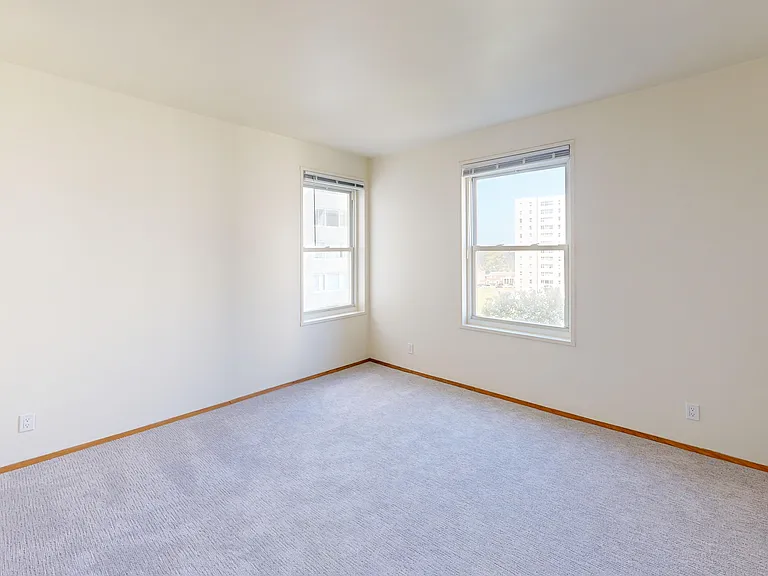 Parkmerced Apartments — Photo 31