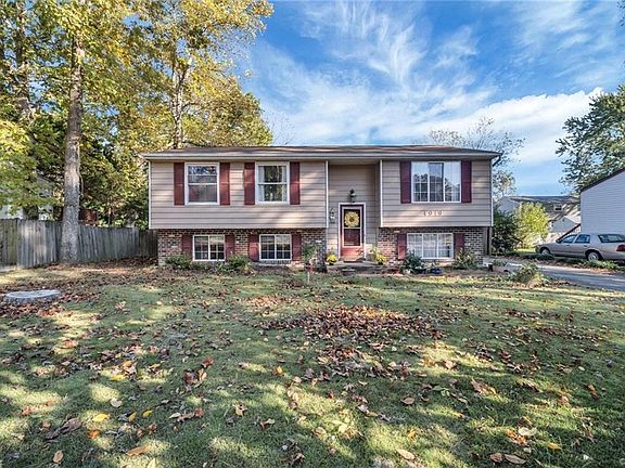 3rd image of 4919 Daffodil Cir