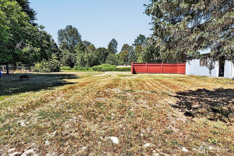 4th image of 490 Fasola Road