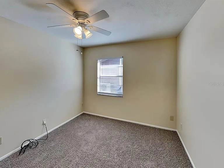 2102 Montana St — Photo 8