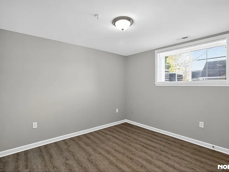 7 Hickory St — Photo 19