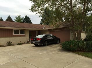 5355 Hunt Club Rd, Racine, WI 53402