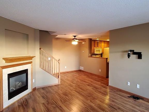 4th image of 4910 149th St N Unit 3