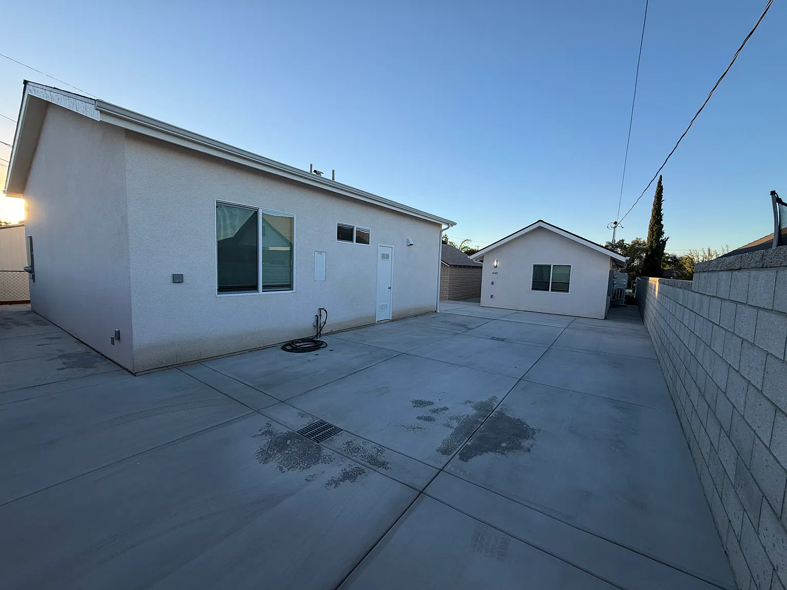 2 bed, 750 sqft, $3,000 — Photo 3