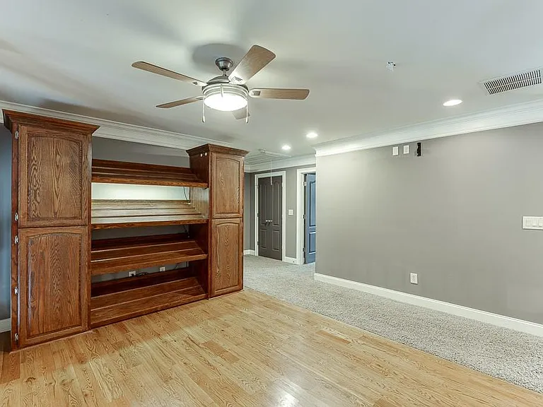 940 Chateau Forest Rd — Photo 44