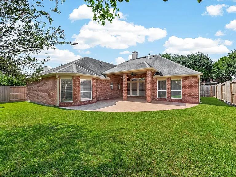 1527 Lake Pauline Ct — Photo 41