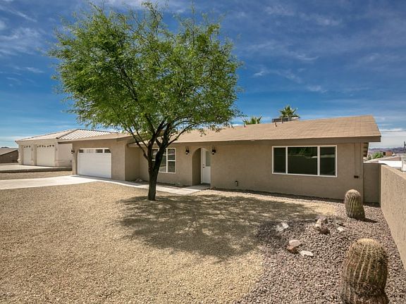 3rd image of 3270 Medicine Bow Dr