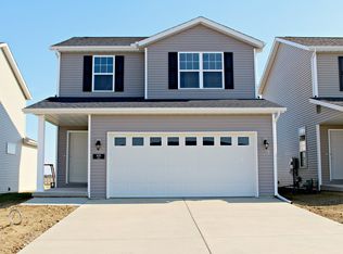 1620 Savile Ln, Washington, IL