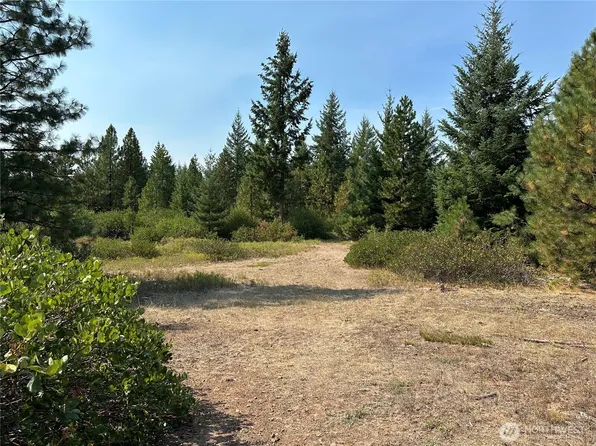 2 Cedar Monument Road, Goldendale, WA 98620
