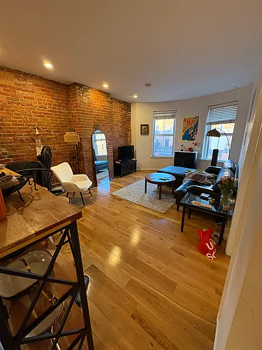 204 Northampton St #3 Photo 1