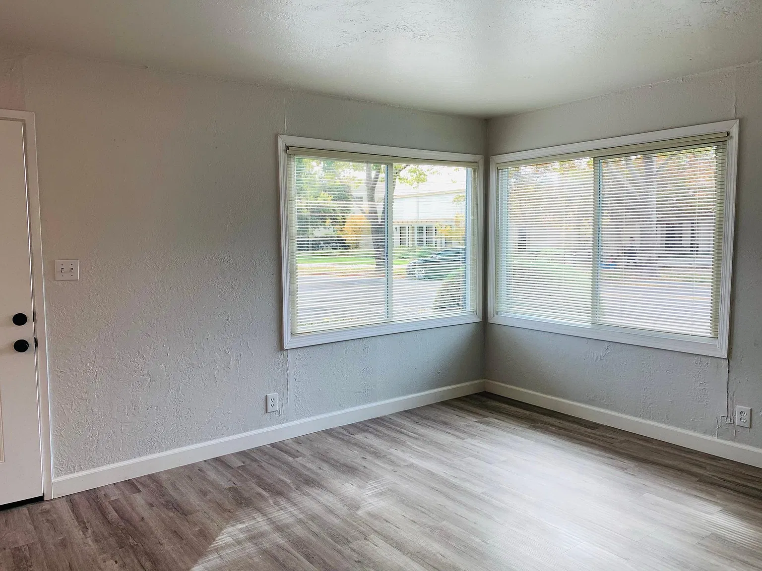 1 bed, 650 sqft, $1,950 — Photo 3