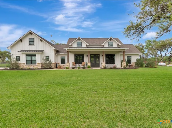 78 Battle Dr, Victoria, TX 77905