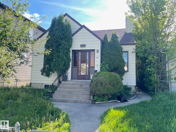 11529 101st St NW, Edmonton, AB T5G 2B2