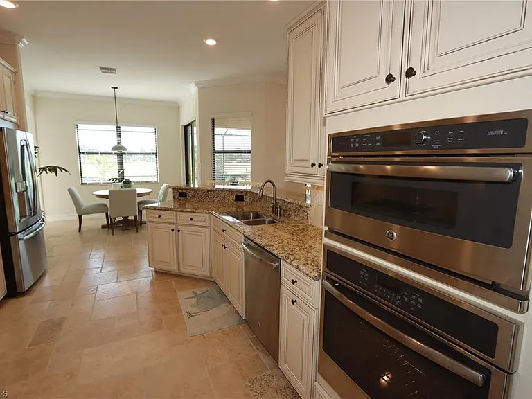 17151 Cherrywood Ct — Photo 3