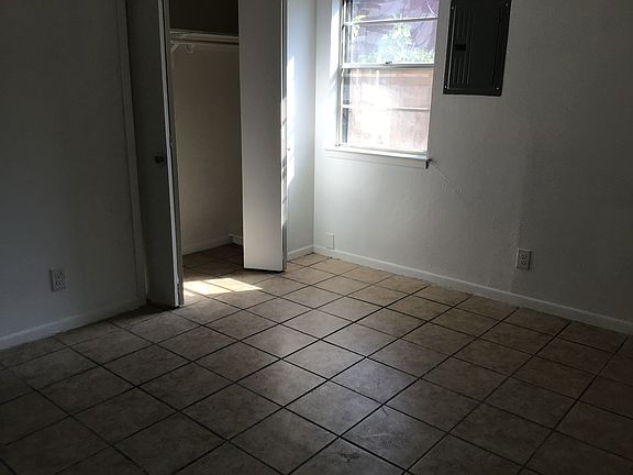 2nd image of 5112 Queen Ann Dr