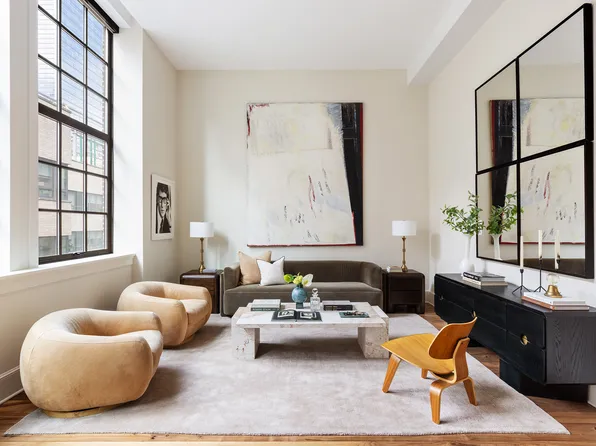 520 West 45th Street image 1 of 13