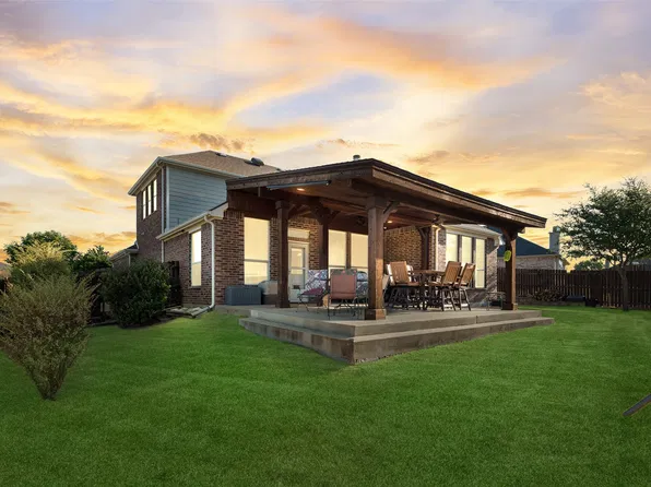 910 Elk Horn Dr, Midlothian, TX 76065