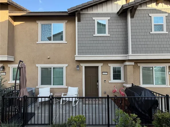 19197 Sequoia Grove St, Riverside, CA 92507