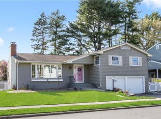 340 Cole Ave, Providence, RI 02906