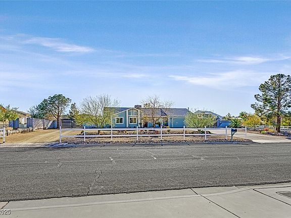 2nd image of 1015 San Gabriel Ave