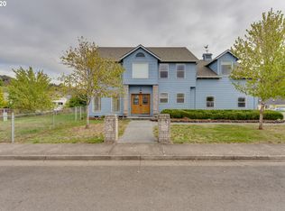 401 NE Faulconer St, Sheridan, OR