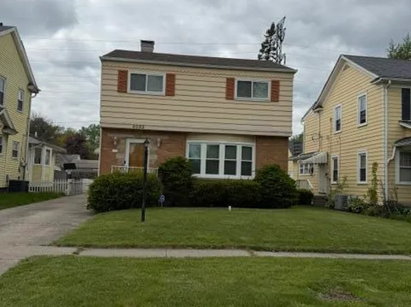 3833 Sherbrooke Rd, Toledo, OH 43613