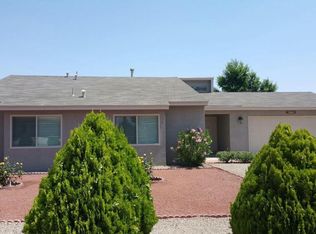 648 Emerald Dr NE, Rio Rancho, NM 87124