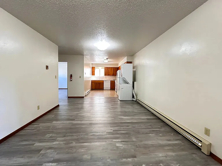 412 S Asbury St — Photo 36