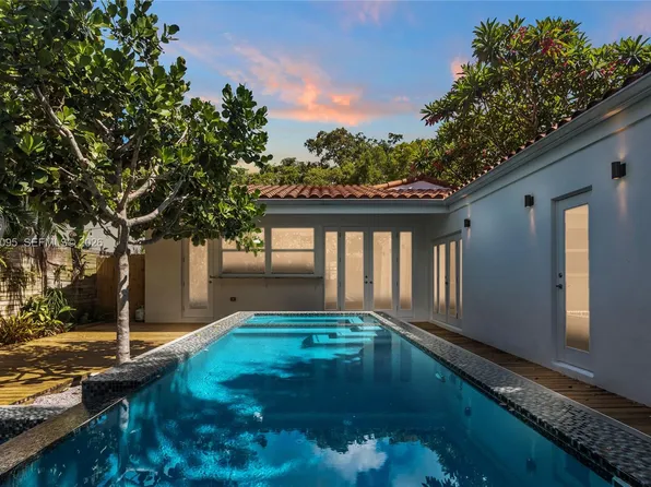 776 NE 74th St, Miami, FL 33138