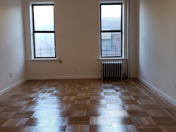 4th image of 79 Avenue O #B7