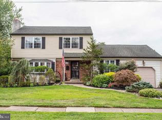 1452 Bradley Ln, Warminster, PA 18974